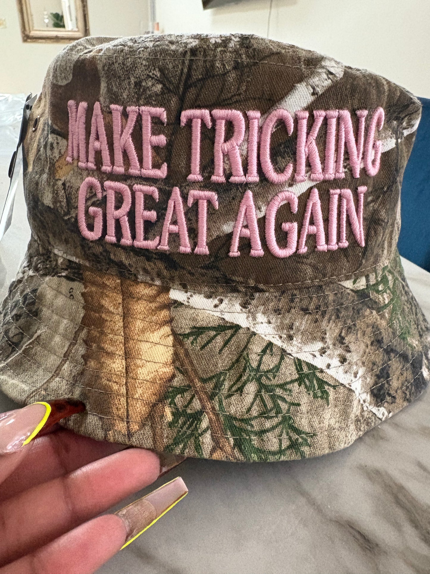 Big Tricking Bucket Hats